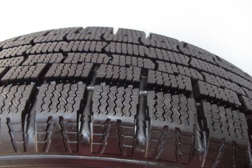 トーヨー・軽四スノータイヤ。2018年製155/65R/13/4穴・4本組・鉄ホイール・100PCD