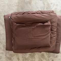 布団一式　掛け布団　敷き布団　枕