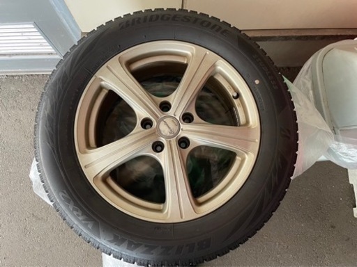 ヴェルファイアタイヤ