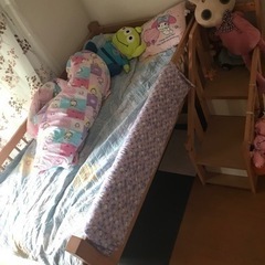 子供用ロフトベッドの画像