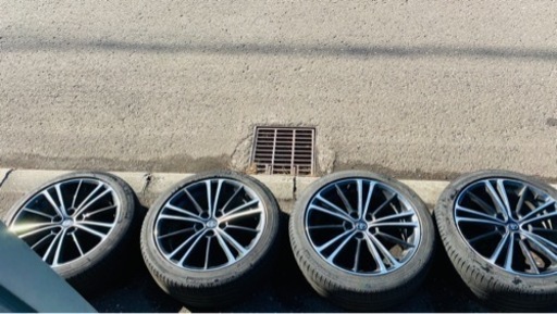 17インチ　215/45R17 タイヤ(ホイールつき) 4本  5穴タイヤ　夏用