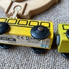 【中古】IKEA　おもちゃ 木製レールセットの画像