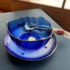 ガラスの器