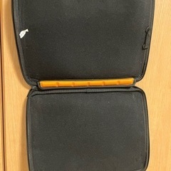 ノートパソコン　持ち運びバッグの画像