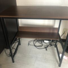 小さな机