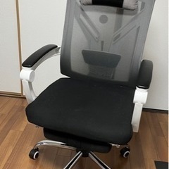 ニトリテーブルデスクワゴン引き出し収納 オフィスチェアの画像