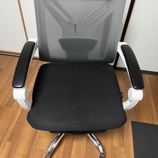 HBADA収納式オットマン付 人間工学 オフィスチェア