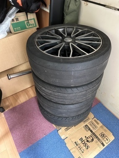 17インチ  4穴 ホイール 215/45R17