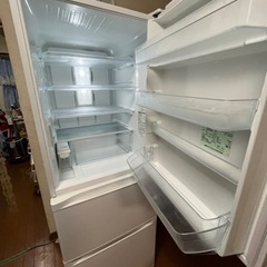【値下げしました！TOSHIBA･2019年式冷蔵庫】363Lの大容量タイプの画像