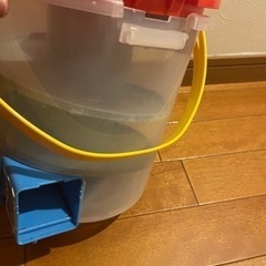 トミカ　駐車場　でるでるバケツの画像