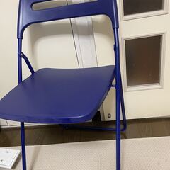【本日8/27の14時まで‼️美品】IKEA　折りたたみいす・引...