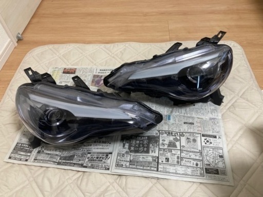 トヨタ86 BRZ ヴァレンティ　ヘッドライト