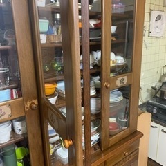 ⚠️大型食器棚無料‼️10月の先約開始します！の画像