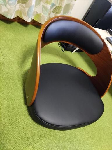 新品　ローラウンドチェア　座椅子