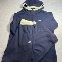 美品きれいadidasアディダスのレディース上下セットジャージ