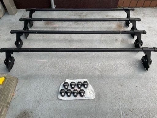 innoカーメイト製:イノーベースキャリアセット4本