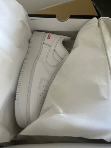 新品　ナイキ エアフォース1 ロー シュプリーム CU9225-100 Supreme ホワイト AIR JORDAN