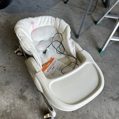Combi バウンサー　ベビーチェア　子供用椅子の画像
