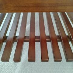 ガラスローテーブルの画像