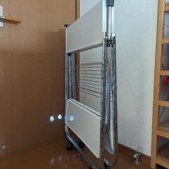 折りたたみ式ラックの画像