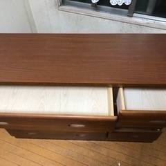 お値下げ中！ブラウンの収納タンス、箪笥、チェストの画像