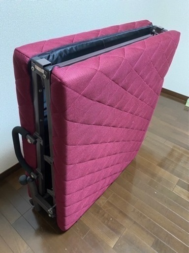 折りたたみシングルベット(引き取り先決定)