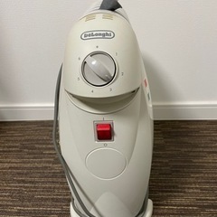 デロンギ　小型オイルヒーター