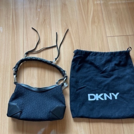 靴/バッグ DKNY
