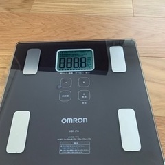 OMRON(オムロン)体重計体組成HBF214カラダスキャンの画像