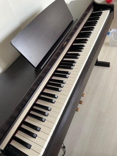 YAMAHA 電子ピアノ　