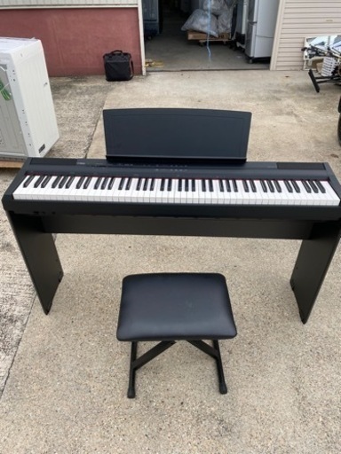 ヤマハ　電子ピアノ　P-105●AA08W028
