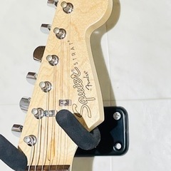 Squier by fender ストラトキャスター　水色とRolandアンプ機材セットの画像
