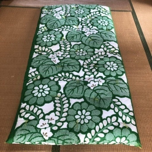 【取引終了】レトロ 敷き布団 98×187 シングル 綿 和式 和風 花柄 緑 ①