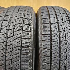 中古タイヤ　BRIDGESTONE  BLIZZAK  VRX 2  175/65R14  82Q  バリ溝　ヴィッツ　キューブ　パッソ　コルト等　a33の画像