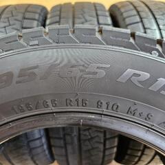 中古タイヤ　PIRELLI  ICE  ASIMMETRICO  195/65R15  91Q  ノア　ヴォクシー　ステップワゴン　プリウス　セレナ　等　a37の画像