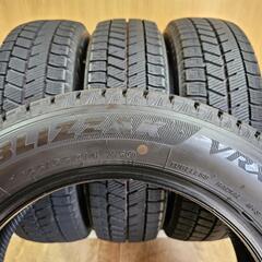 中古タイヤ　BRIDGESTONE  BLIZZAK  VRX 3  155/65R14 75Q  最新モデル　中古　爆安　軽自動車　スタッドレス　冬タイヤ　a38の画像