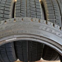中古タイヤ　BRIDGESTONE  BLIZZAK  REVO GZ  225/45R18 91Q クラウン　スカイライン　シルビア　ローレル　180SX　 雪ドリ　冬タイヤ　a39の画像