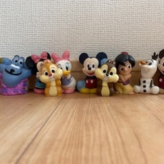 ディズニーフレンズ　ミニフィギア18体の画像