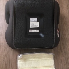 日本育児Safety 1st ジュニアシート　ベルトパッド付きの画像