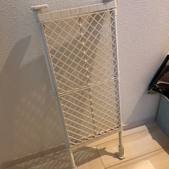 突っ張り棚