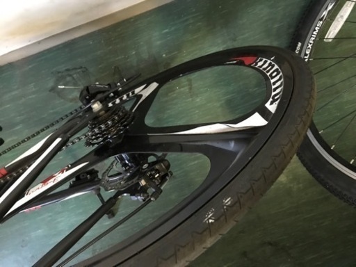 ユーロバイク XC550 ロードバイク 自転車　屋内保管