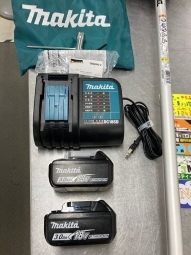 中古品 □ makita 充電式草刈機 MUR190SDSF □ M □ ITXOQTZM72IW 中古品 □ makita 充電式草刈機 MUR190SDSF □ M □ ITXOQTZM72IW