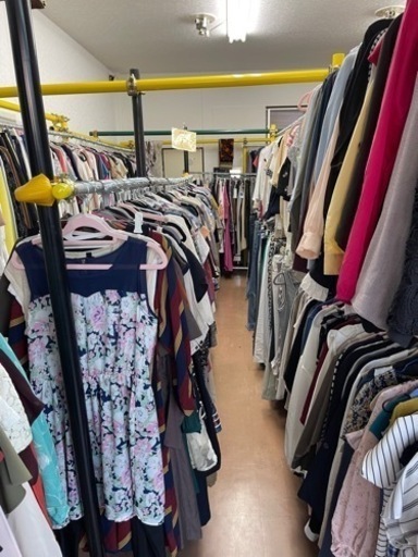 処分金額夏　春、秋、冬洋服1000枚（9月30日まで）