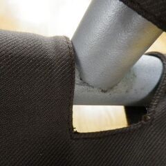 お値下げ！アームチェア 1人掛けチェア 幅63cm 奥行60cm 高さ72cm ブラウン×ブラック キャプテンチェア 札幌 西岡店の画像