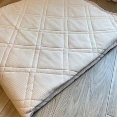 未使用のベッドパッド(ＳＤ)