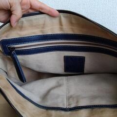 ショルダーバッグ（男女どちらでも）の画像