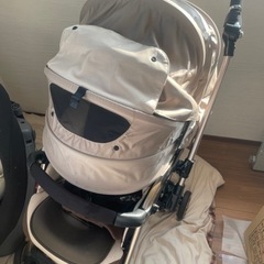 コンビベビーカー