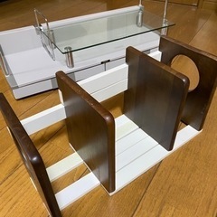 机の上に置く本棚