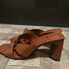 ZARA サンダル　の画像