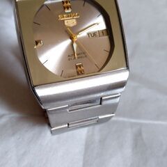 【再度値下げしました】SEIKO5 自動巻き 中古ですが美品です。